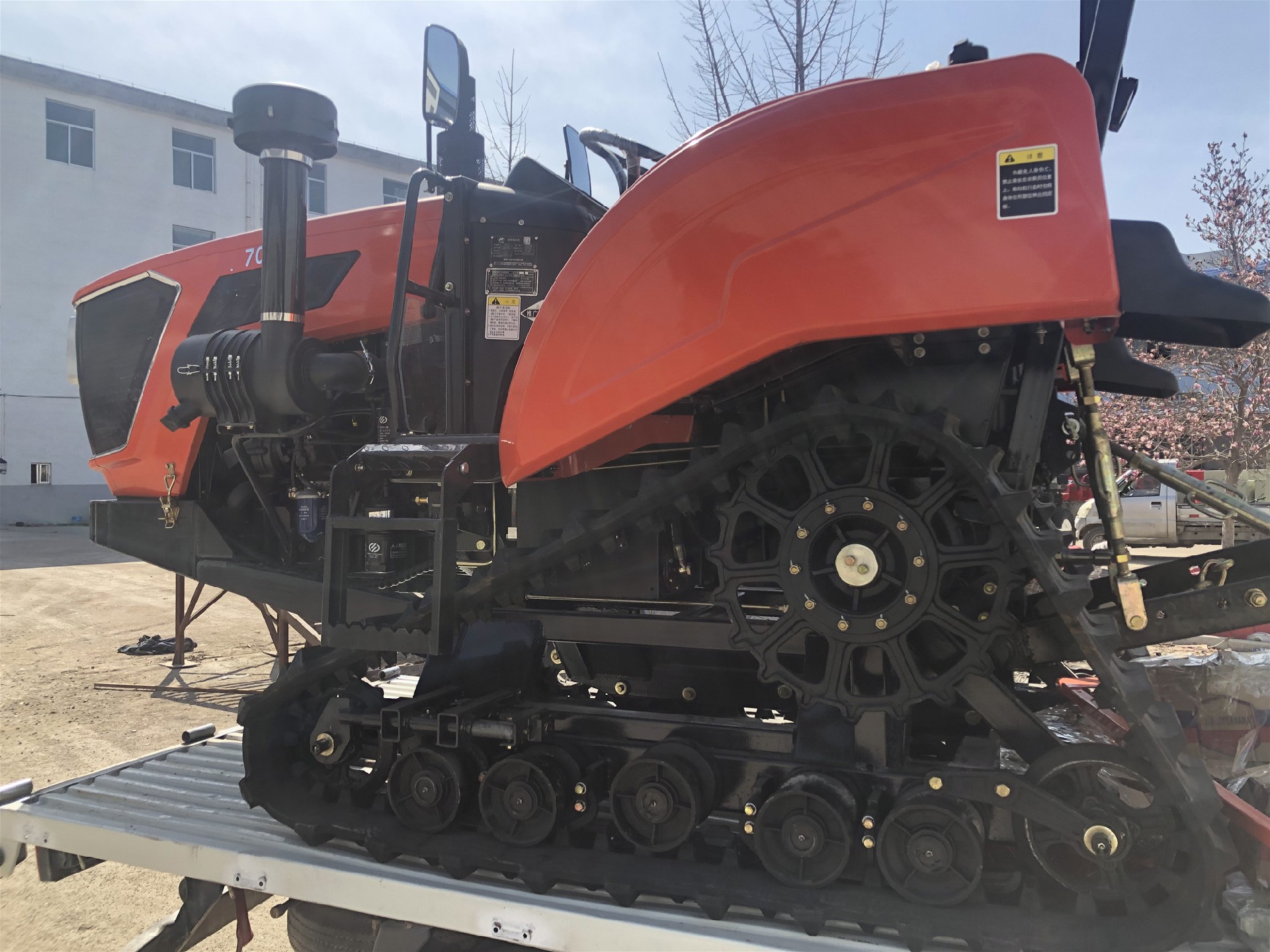 1684325295701988.jpg 1586592756817823.jpg